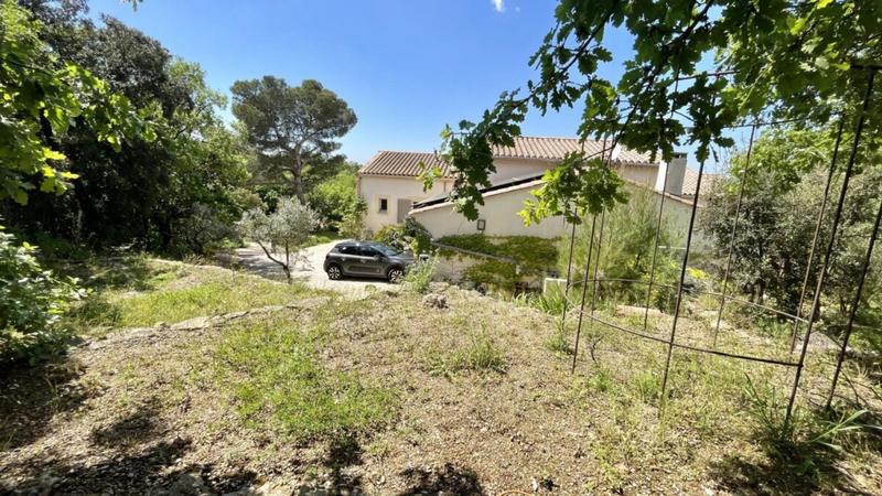 Villa - 210 m² - 7 pièces