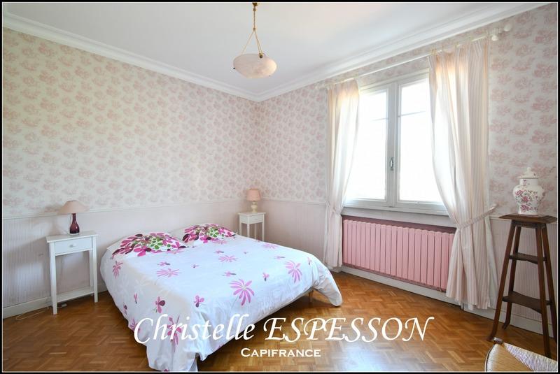 Maison - 94 m² - 5 pièces