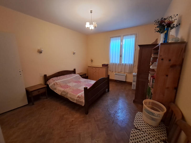 Propriété - 295 m² - 11 pièces