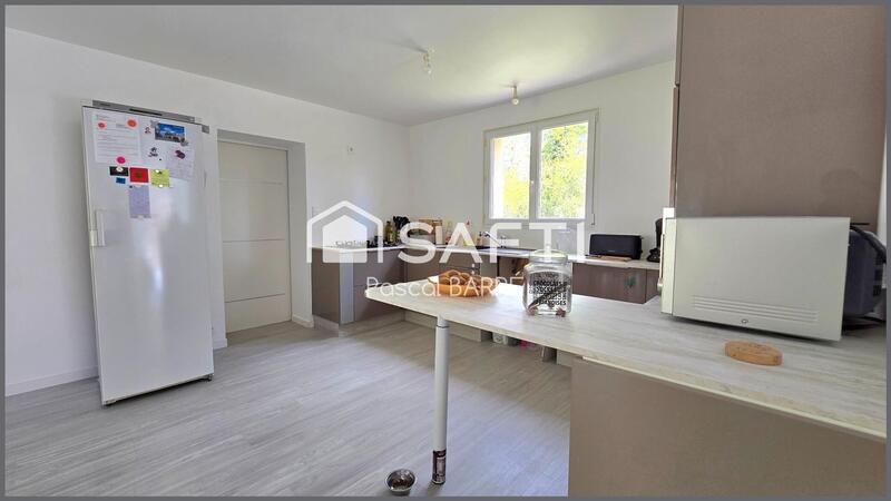 Maison - 90 m² - 4 pièces