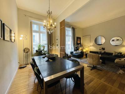 Appartement - 106 m² - 4 pièces