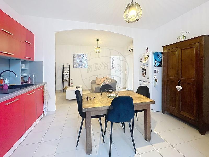 Immeuble - 268 m² - 12 pièces
