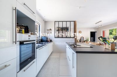 Maison - 103 m² - 5 pièces