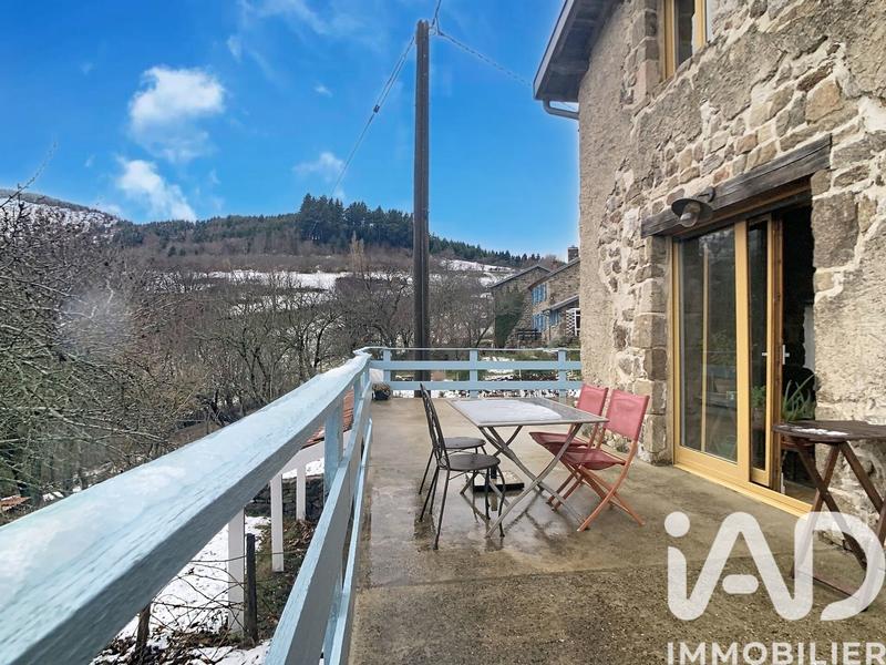 Maison - 195 m² - 8 pièces