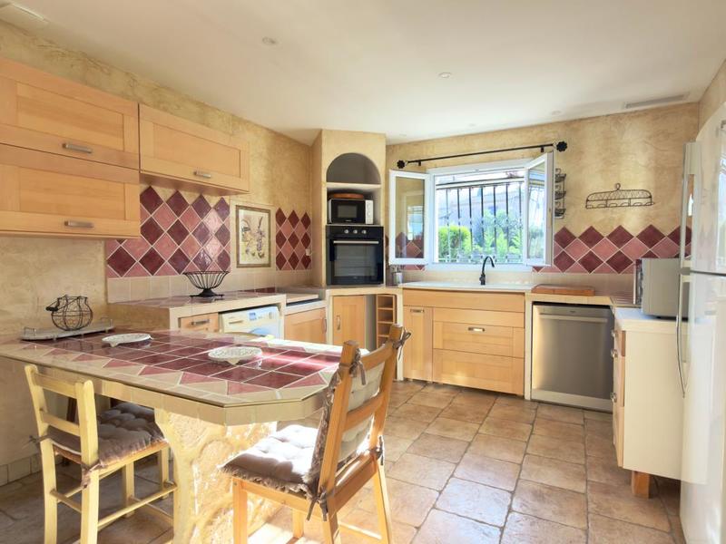 Villa - 120 m² - 5 pièces