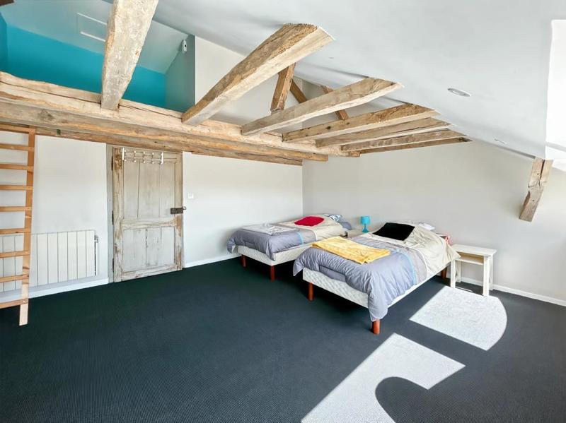 Duplex - 260 m² - 10 pièces