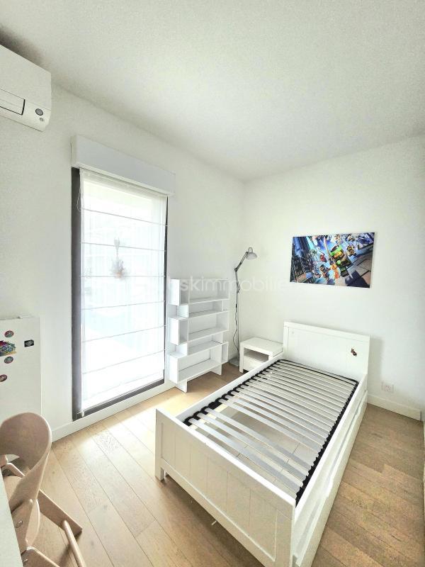 Duplex - 108 m² - 5 pièces