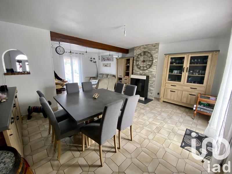 Maison - 148 m² - 8 pièces