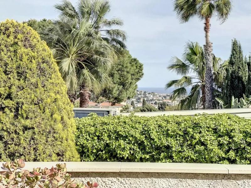 Villa - 320 m² - 10 pièces