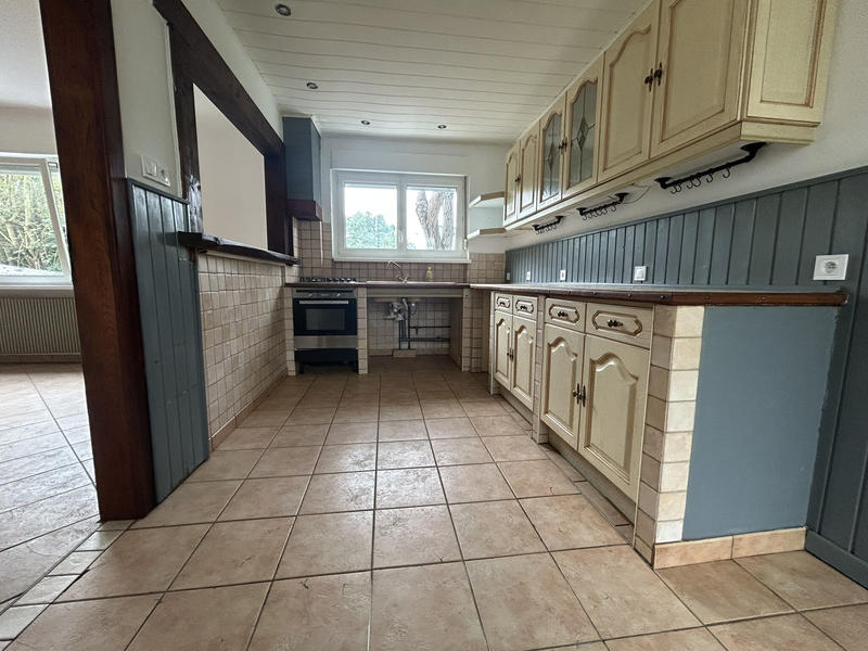 Maison - 179 m² - 6 pièces