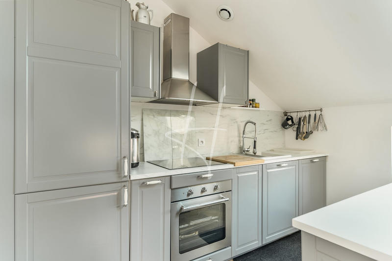 Appartement - 97 m² - 5 pièces