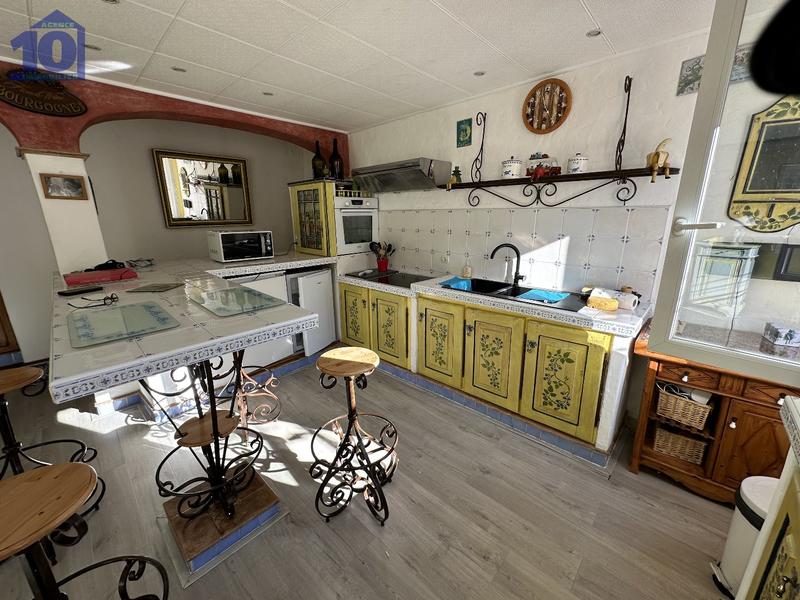 Maison de village - 105 m² - 5 pièces