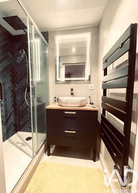 Appartement - 99 m² - 5 pièces