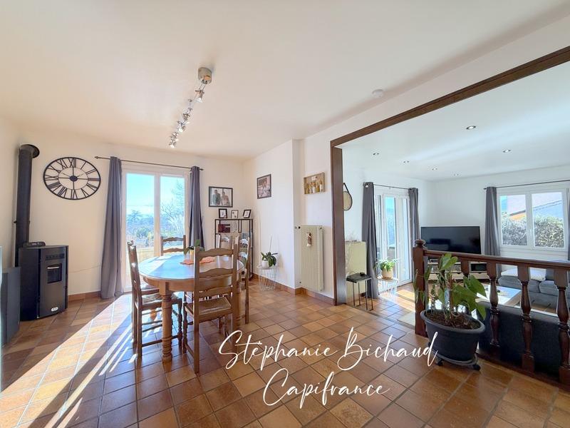 Maison - 129 m² - 4 pièces