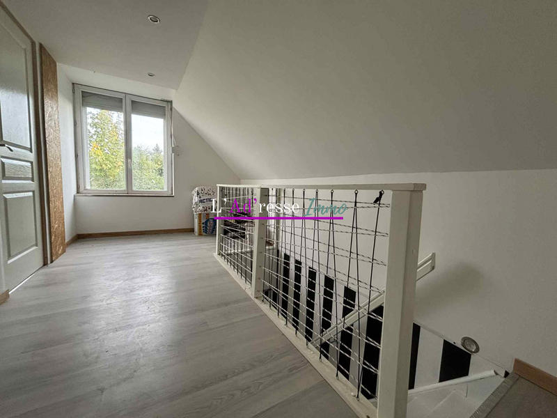 Maison - 90 m² - 4 pièces