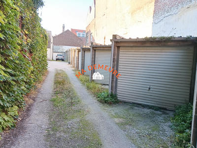 Parking / Garage - 17 m²