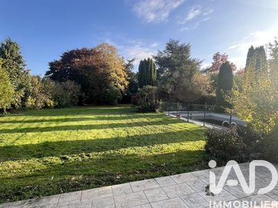 Maison de village - 236 m² - 9 pièces