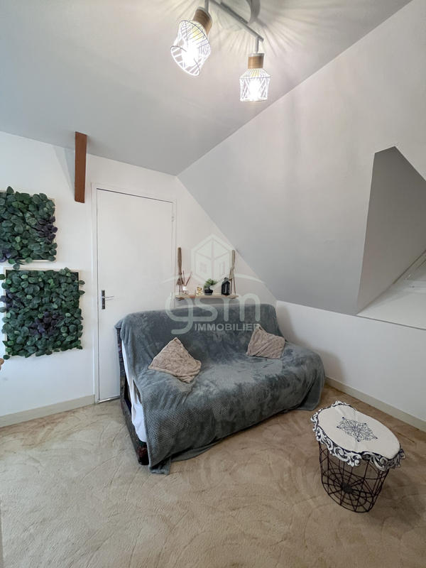 Maison - 111 m² - 5 pièces