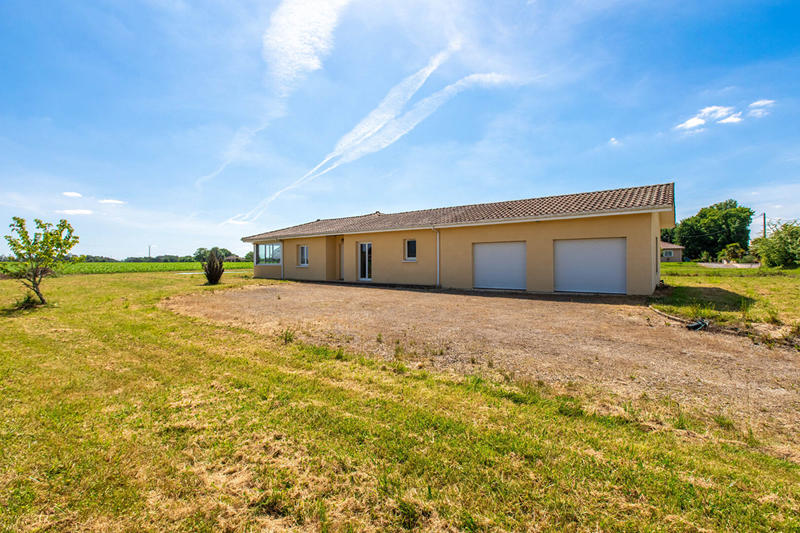 Maison - 140 m² - 5 pièces