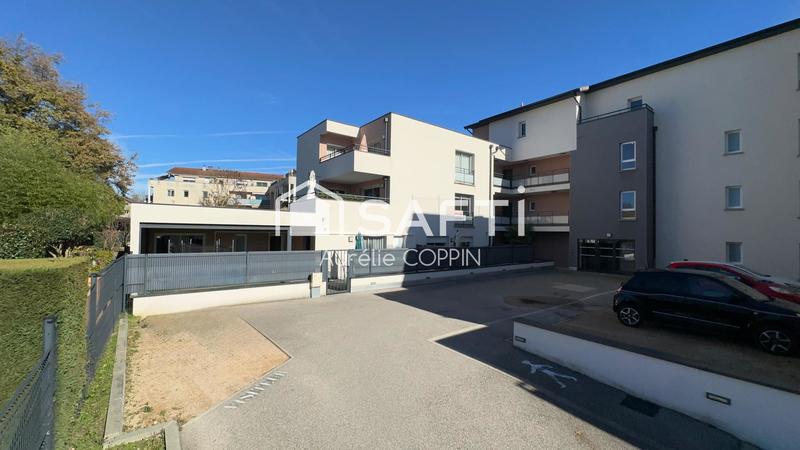 Appartement - 70 m² - 3 pièces