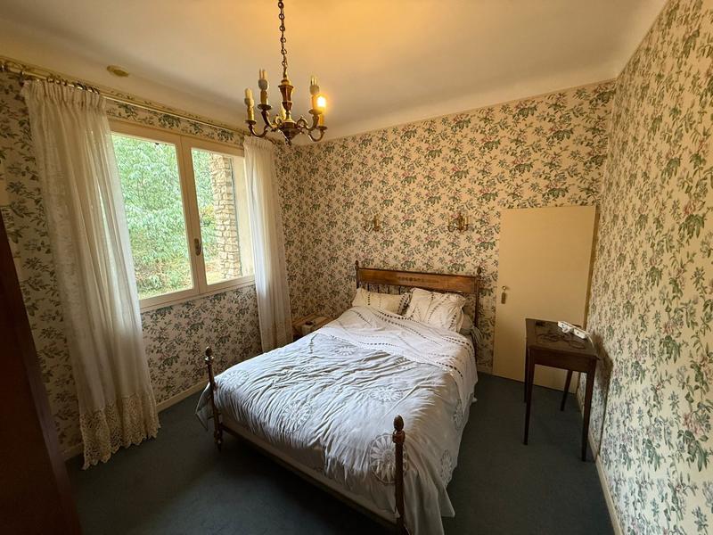 Maison traditionnelle - 210 m² - 7 pièces