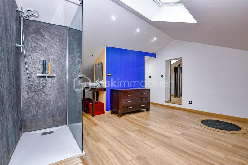 Maison ancienne - 200 m² - 8 pièces