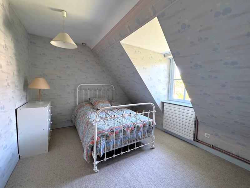 Maison - 182 m² - 7 pièces