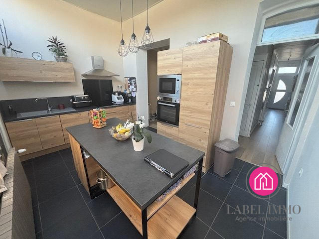 Maison - 115 m² - 4 pièces