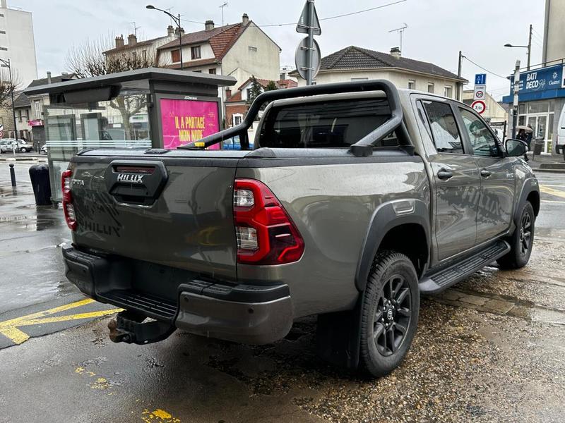 Toyota Hilux IV 4wd 2.8 d-4d 204 Double Cabine Invincible 4x4