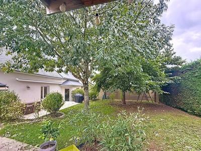 Maison - 160 m² - 8 pièces