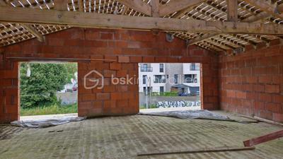 Maison - 275 m² - 8 pièces