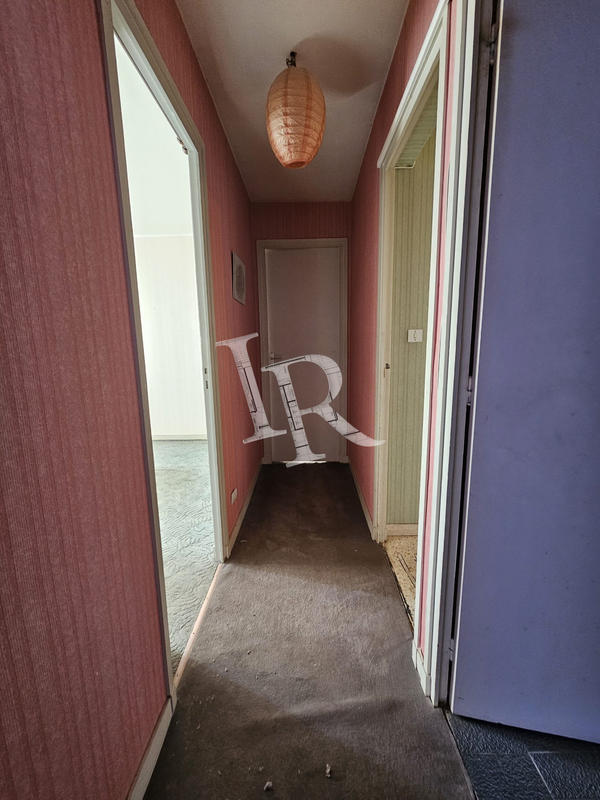 Appartement - 82 m² - 4 pièces