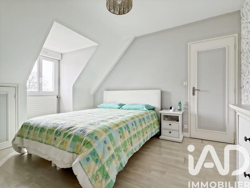 Maison - 100 m² - 6 pièces