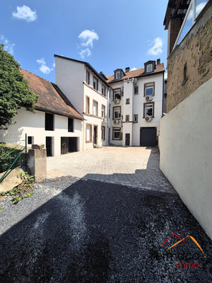 Appartement - 55 m² - 5 pièces