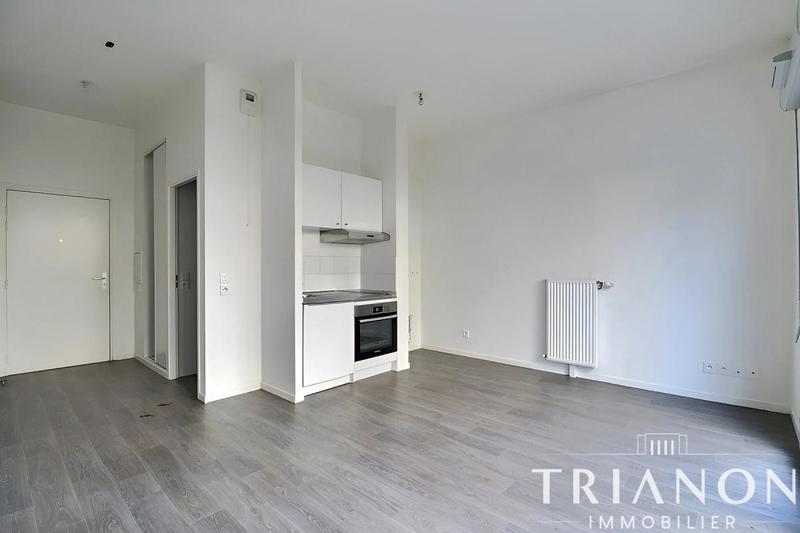 Studio - 28 m² - 1 pièce