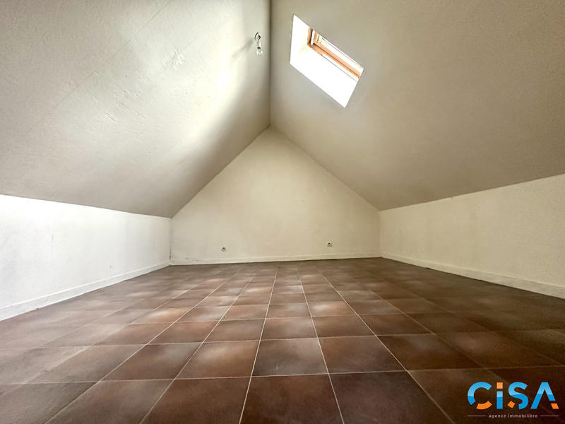 Appartement - 91 m² - 6 pièces