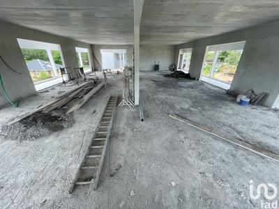 Local commercial - 204 m²