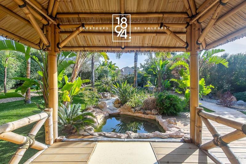 Maison - 180 m² - 6 pièces