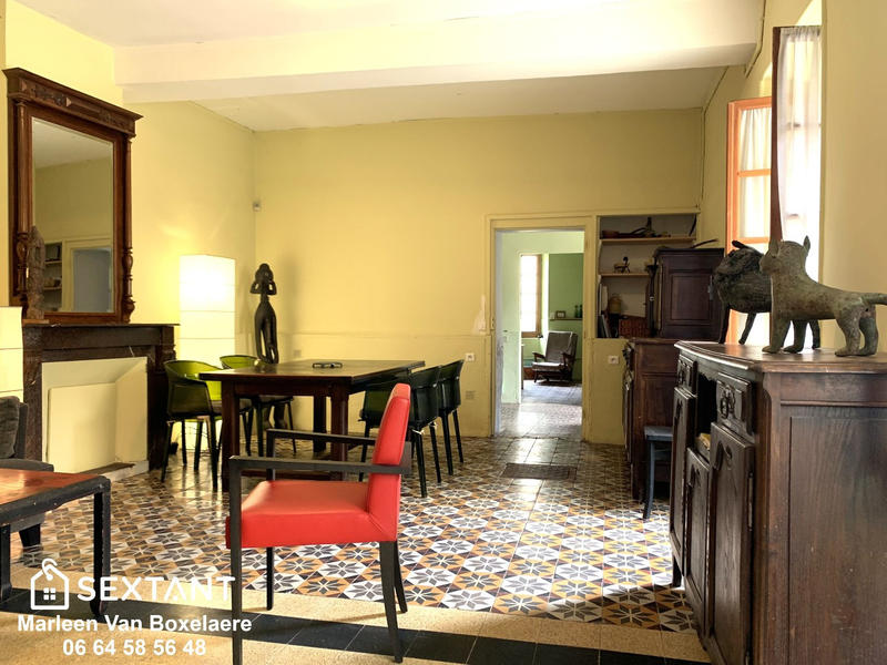 Maison - 161 m² - 6 pièces