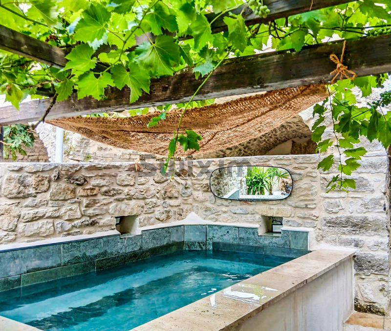 Maison de village - 84 m² - 3 pièces