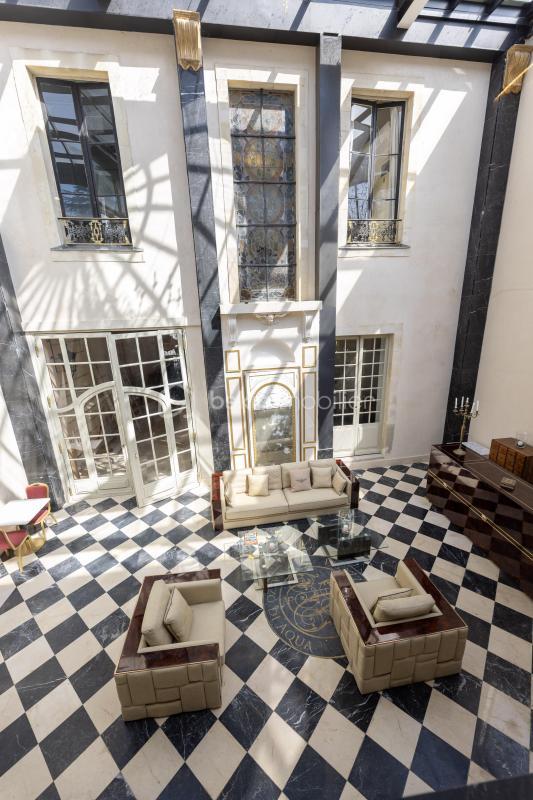 Immeuble - 600 m² - 14 pièces