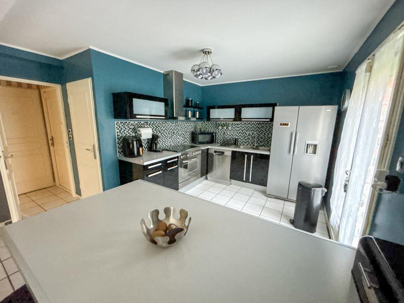 Maison - 103 m² - 5 pièces