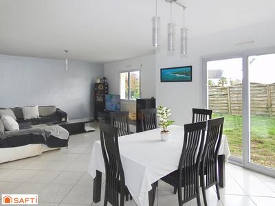 Maison - 120 m² - 6 pièces