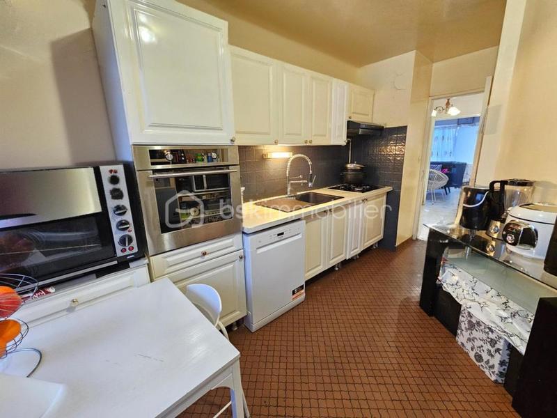 Appartement - 82 m² - 4 pièces