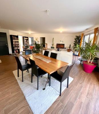 Maison - 145 m² - 6 pièces