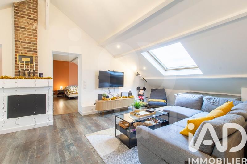 Loft - 83 m² - 3 pièces