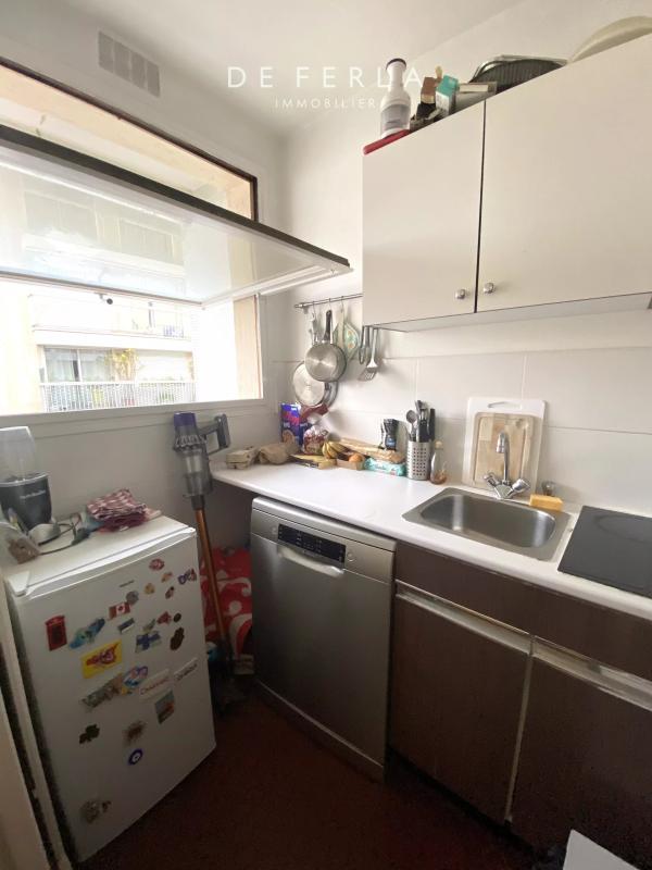 Studio - 27 m² - 1 pièce