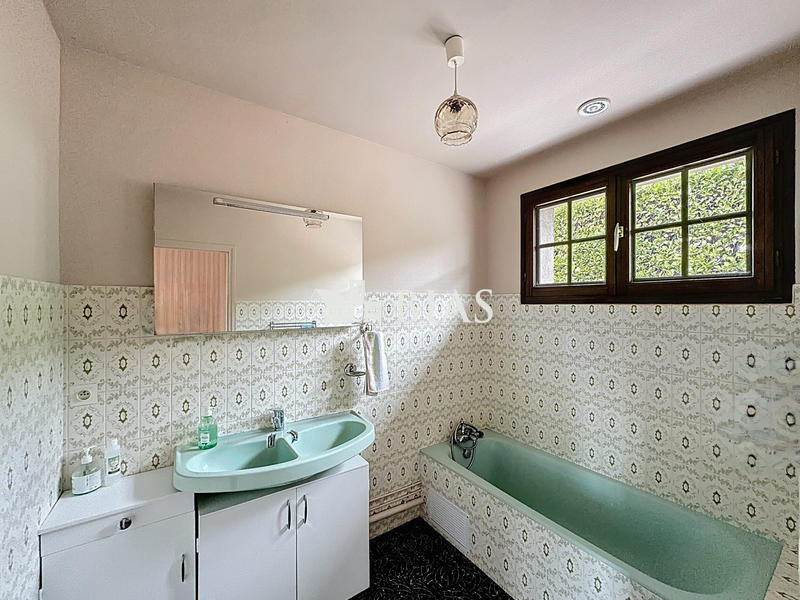 Maison - 122 m² - 5 pièces