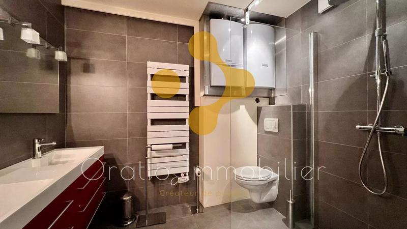 Bureau - 171 m² - 5 pièces