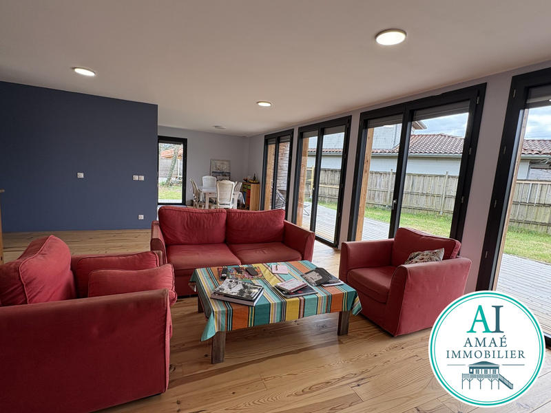 Maison contemporaine - 127 m² - 4 pièces